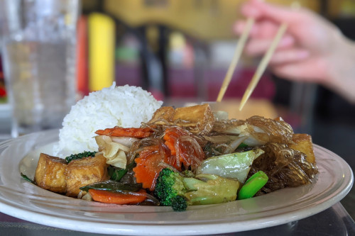 Pad Woon Sen with tofu